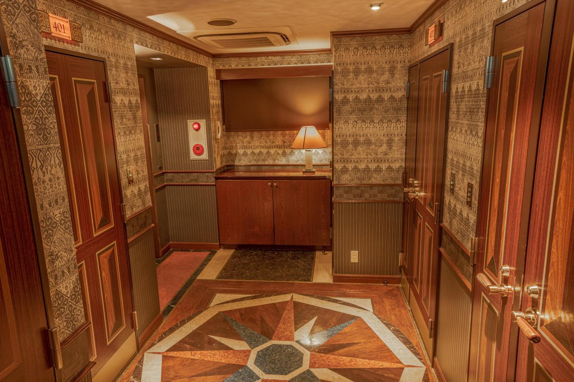 Hotel Salle de bain  Osaka Buitenkant foto